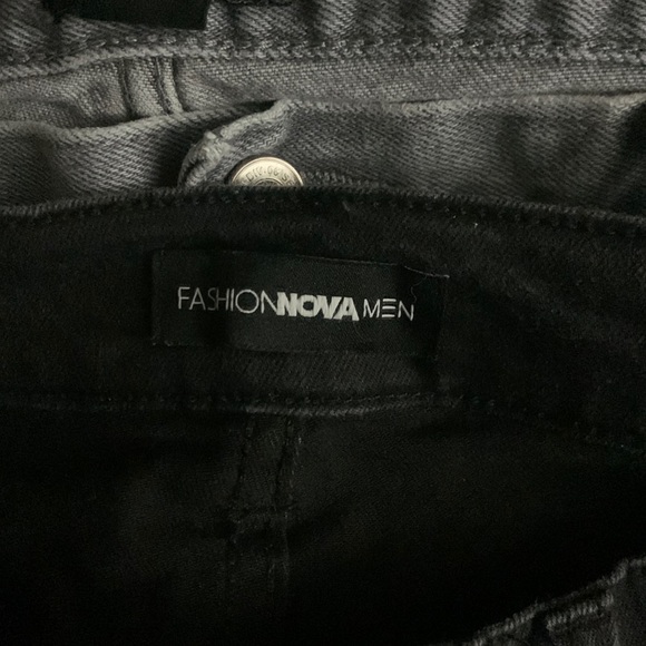 Three Pair of men’s skinny jeans all 32-32